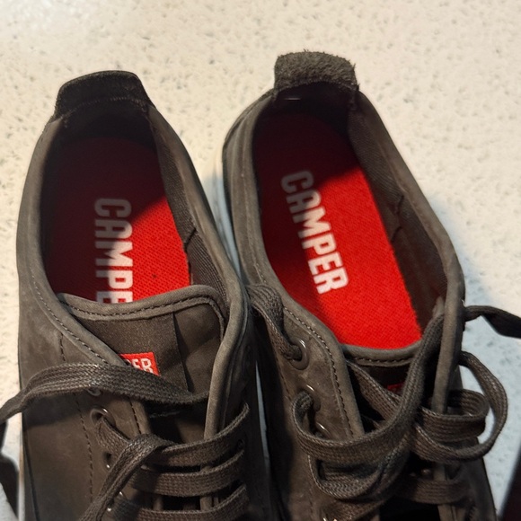 Camper Gray and Red Men's Sneakers - Picture 4 of 8
